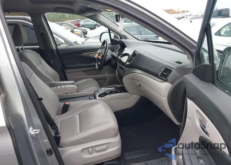 2021 Honda Pilot 2Wd Special Edition z USA, uszkodzony, nr VIN 5FNYF5H25MB032311